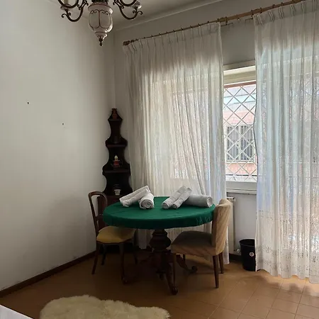 Quarto em Acomodações Particulares Casaletto House-1 *