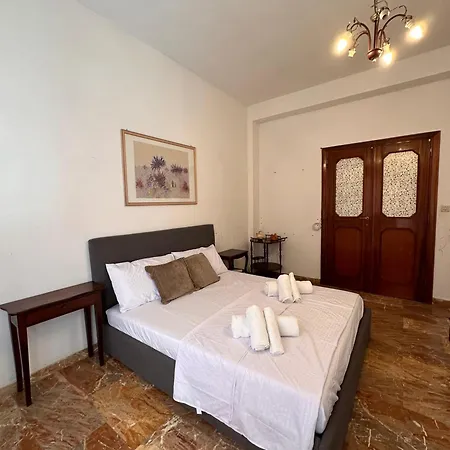 Casaletto House-1 *